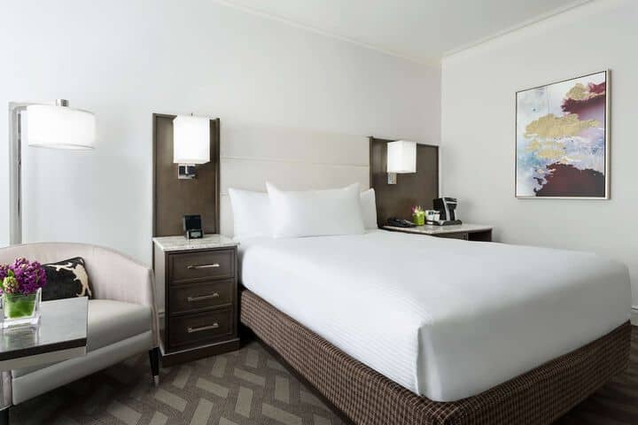 Room 16 of 144